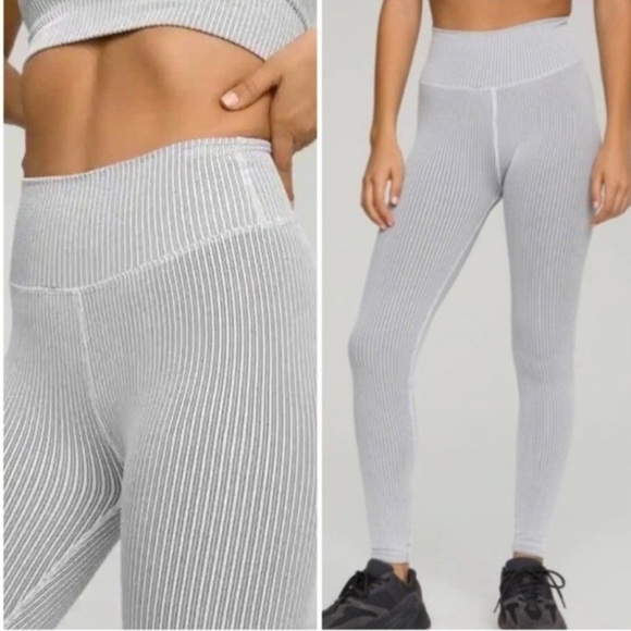 NWT Good American Seamless Core Power Leggings Color White Size Large/X-Large - Picture 14 of 15